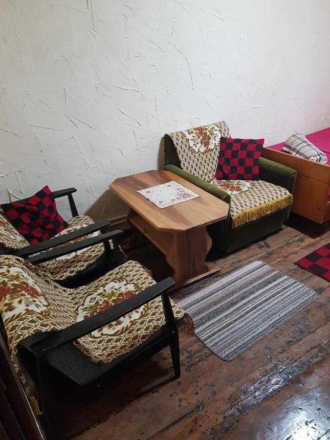 Konaciste Mali Izvor Boljevac Exterior foto